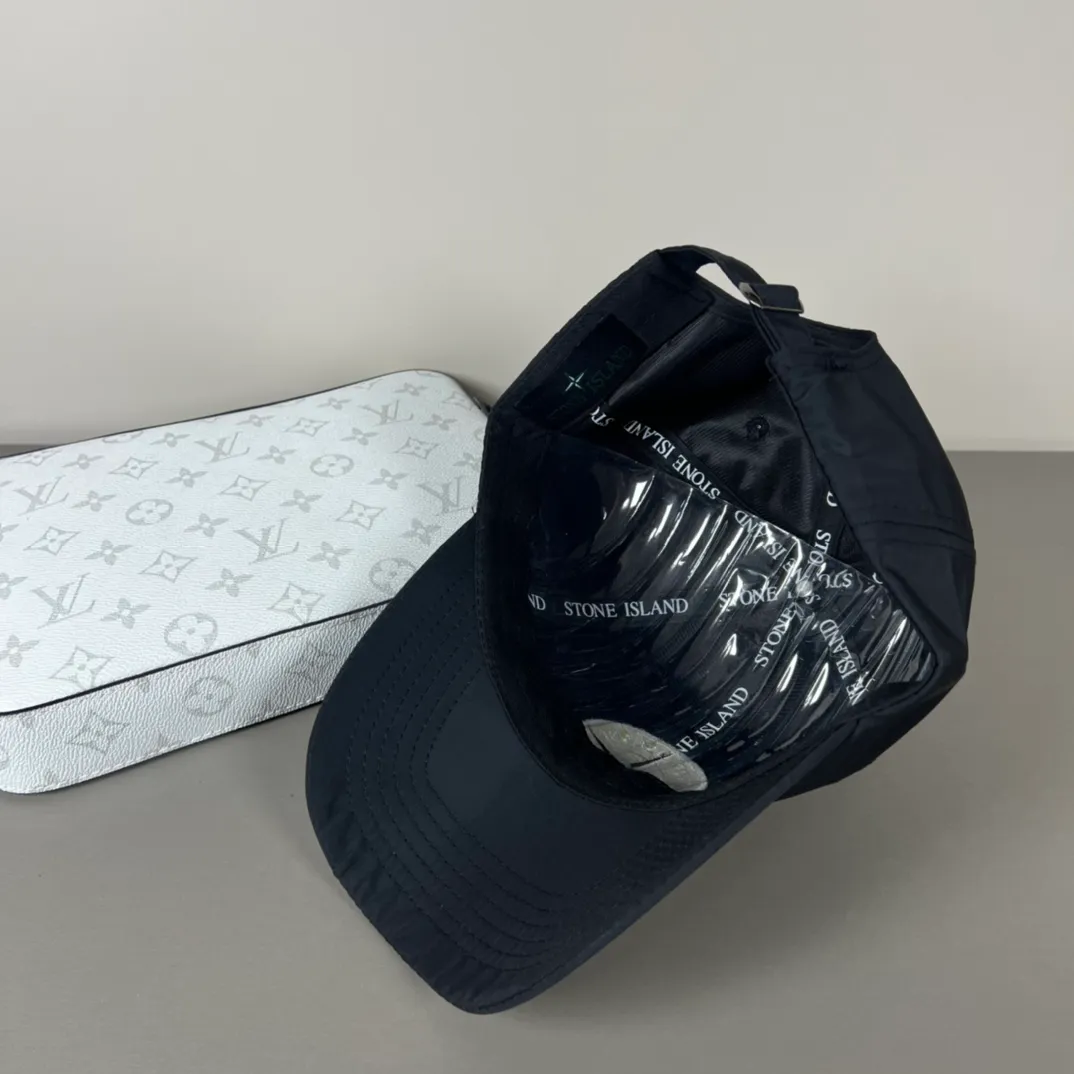 60💰Stone Island official website new popular simple baseball cap🧢, new model shipped, big brand style is super easy to match, hurry up and get it!